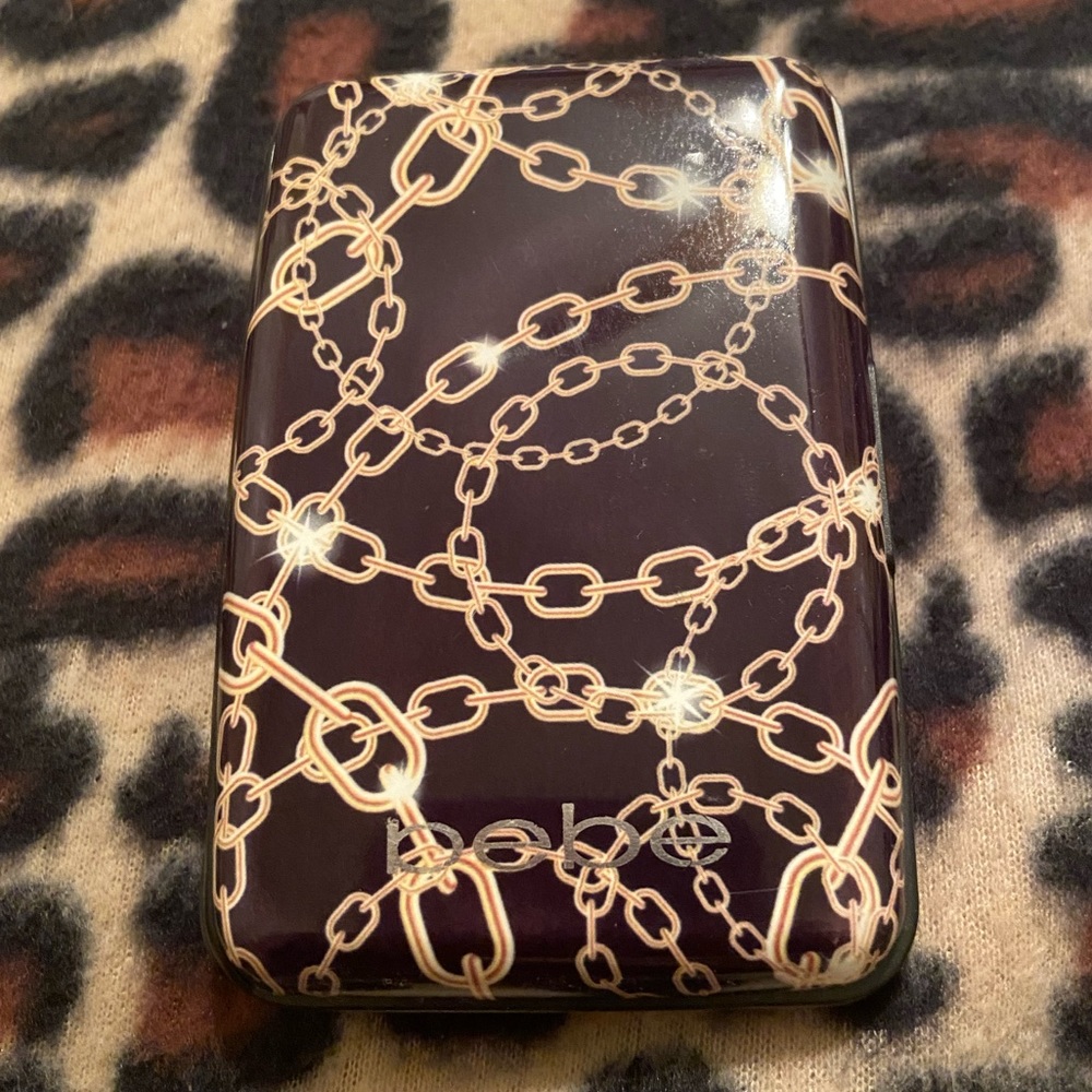 Bebe hard card case